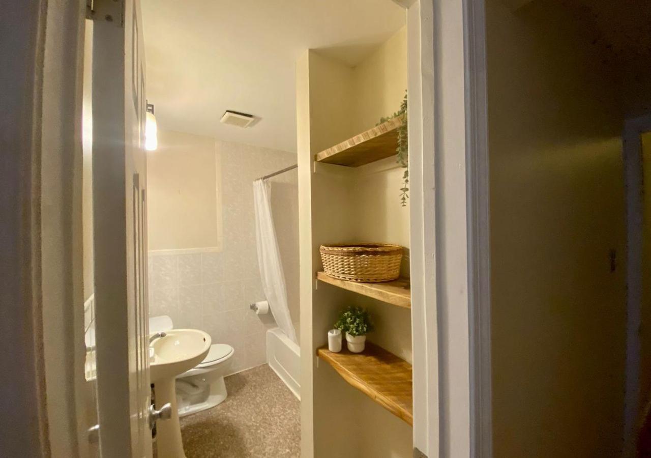 Historic Townhouse Oasis With En-Suite Bathroom Philadelphia Room photo