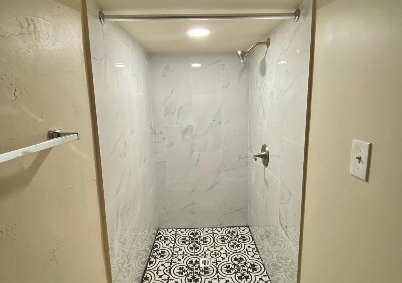 Historic Townhouse Oasis With En-Suite Bathroom Philadelphia Room photo