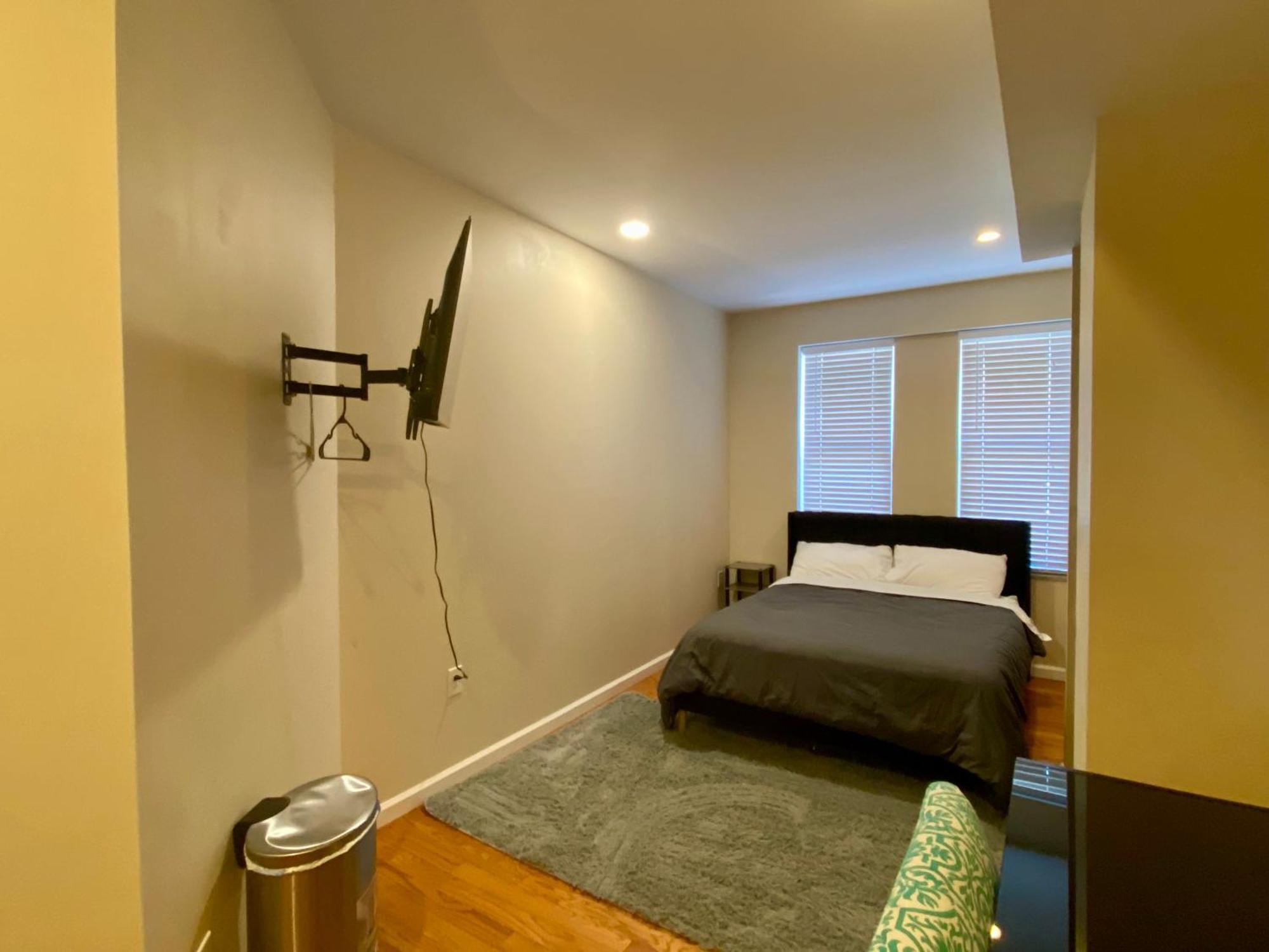Historic Townhouse Oasis With En-Suite Bathroom Philadelphia Exterior photo
